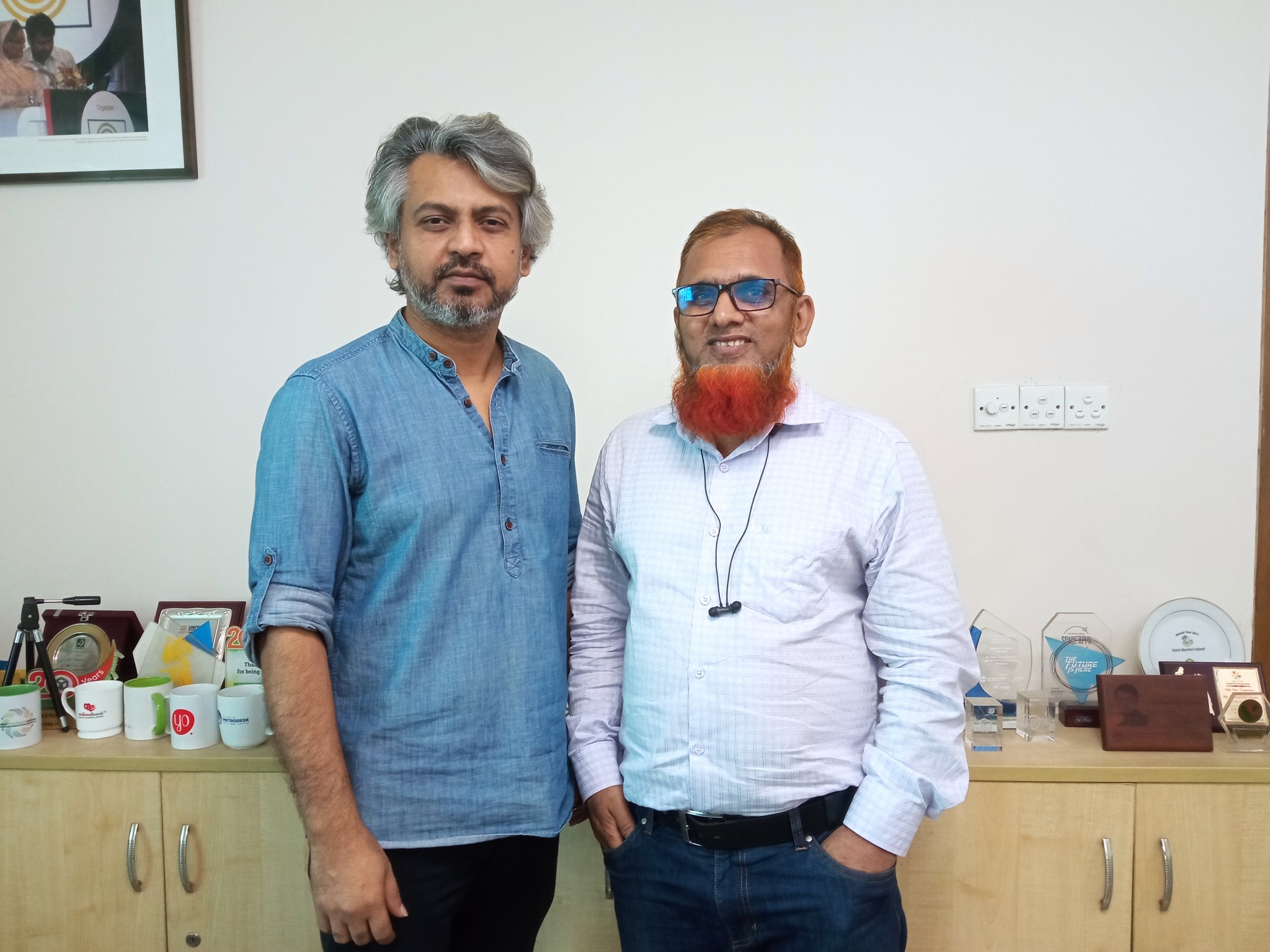 M Rashidul Hasan Sir